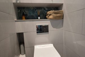 Bathroom by Available Plumbers (10)